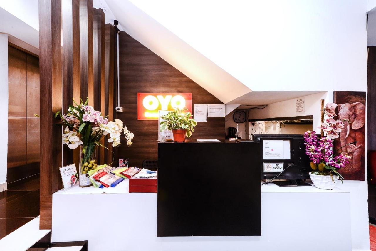 OYO 325 Damansara Inn Petaling Jaya Luaran gambar