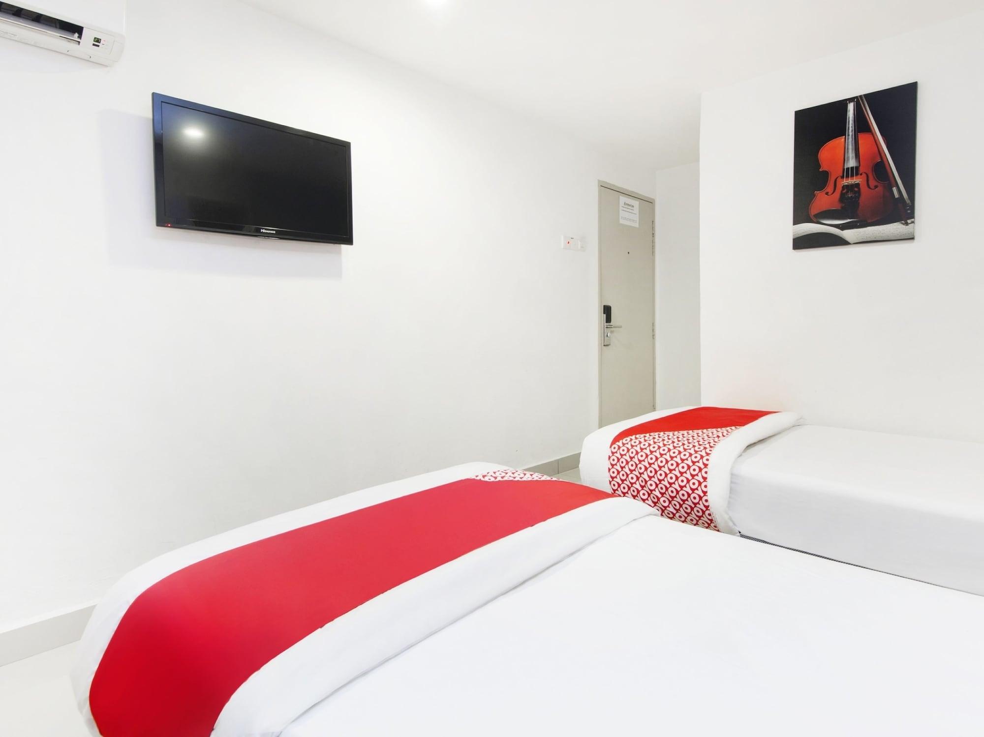 OYO 325 Damansara Inn Petaling Jaya Luaran gambar