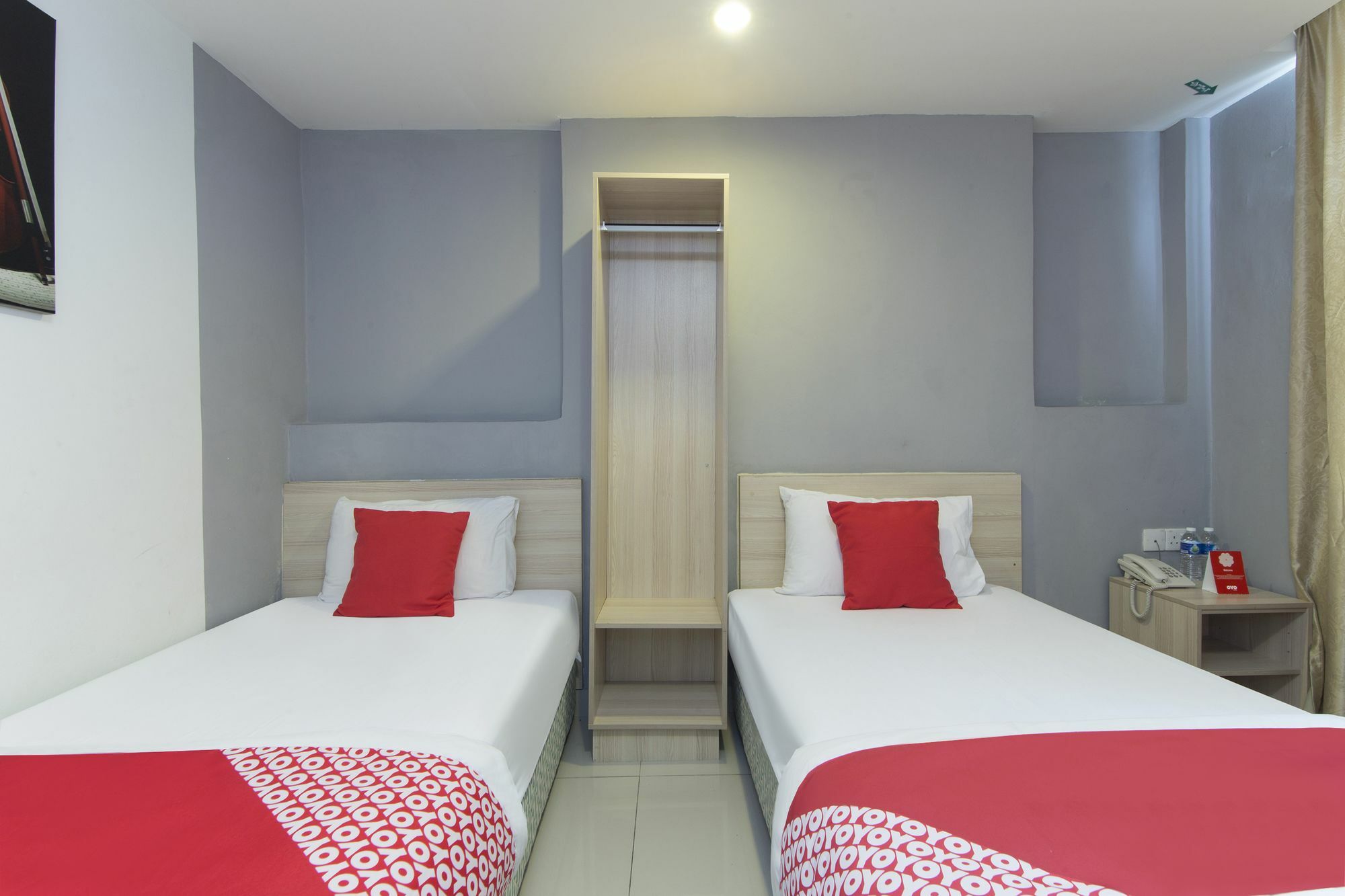 OYO 325 Damansara Inn Petaling Jaya Luaran gambar