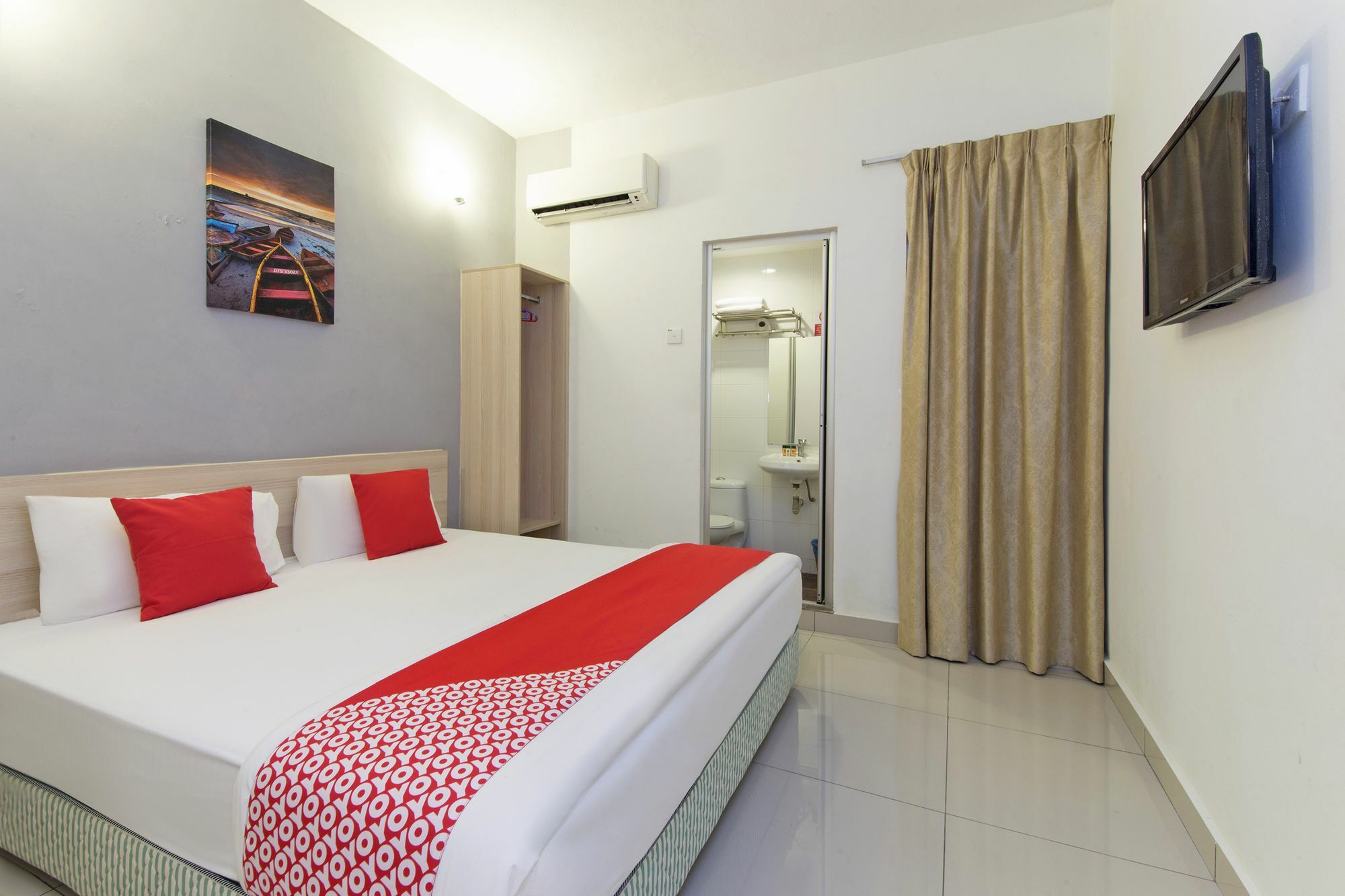 OYO 325 Damansara Inn Petaling Jaya Luaran gambar
