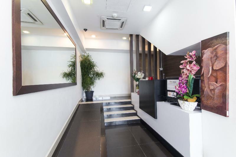 OYO 325 Damansara Inn Petaling Jaya Luaran gambar