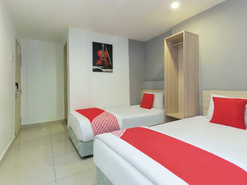 OYO 325 Damansara Inn Petaling Jaya Luaran gambar